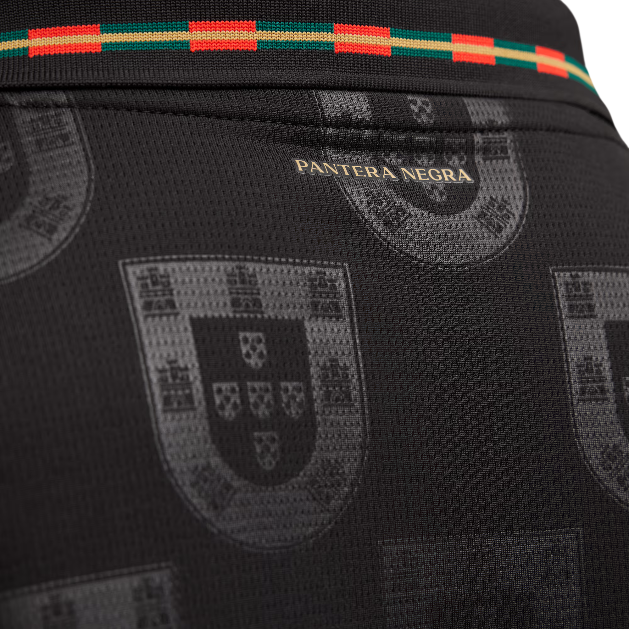 Camisa Portugal Edição Especial / Fan - 26/27